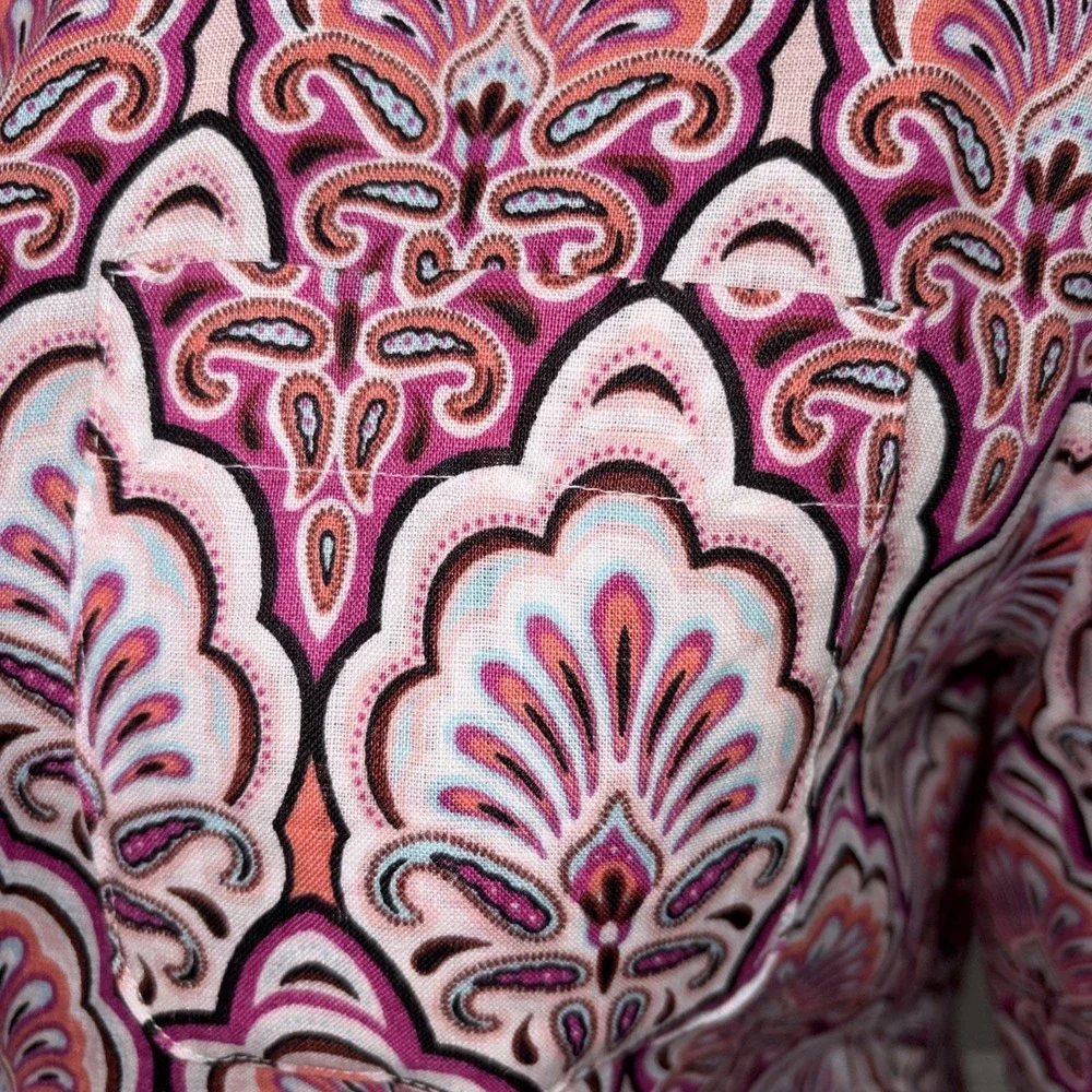 Chico's Top Womens Size 1 Pink‎ Linen No-Iron Paisley Button 3/4 Sleeve Career